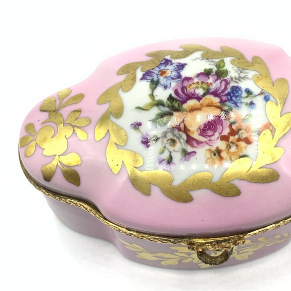 Vintage Limoges France Pink Porcelain Trinket Box Gold Gilt Floral - Picture 2 of 16